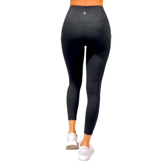 Yogalicious Black Athletic Pants Womens 2X NEW WITH TAGS Side Pocket Ankle Lengt - Picture 3 of 5